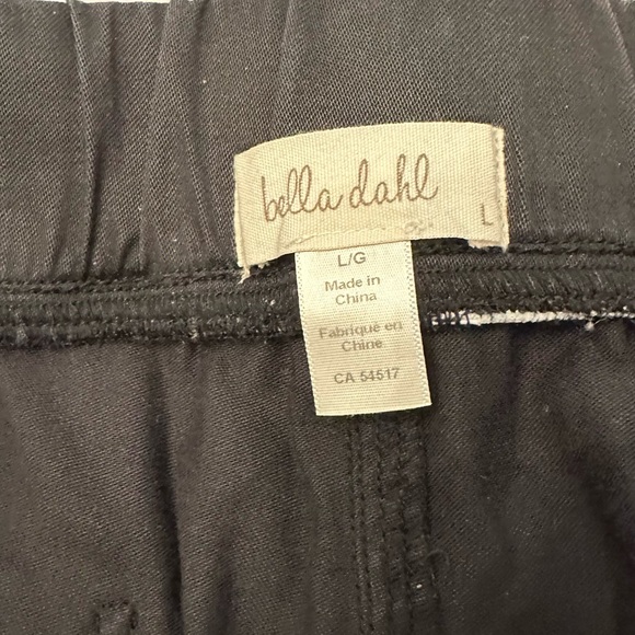 BELLA DAHL VINTAGE BLACK POCKET JOGGERS - Picture 2 of 5